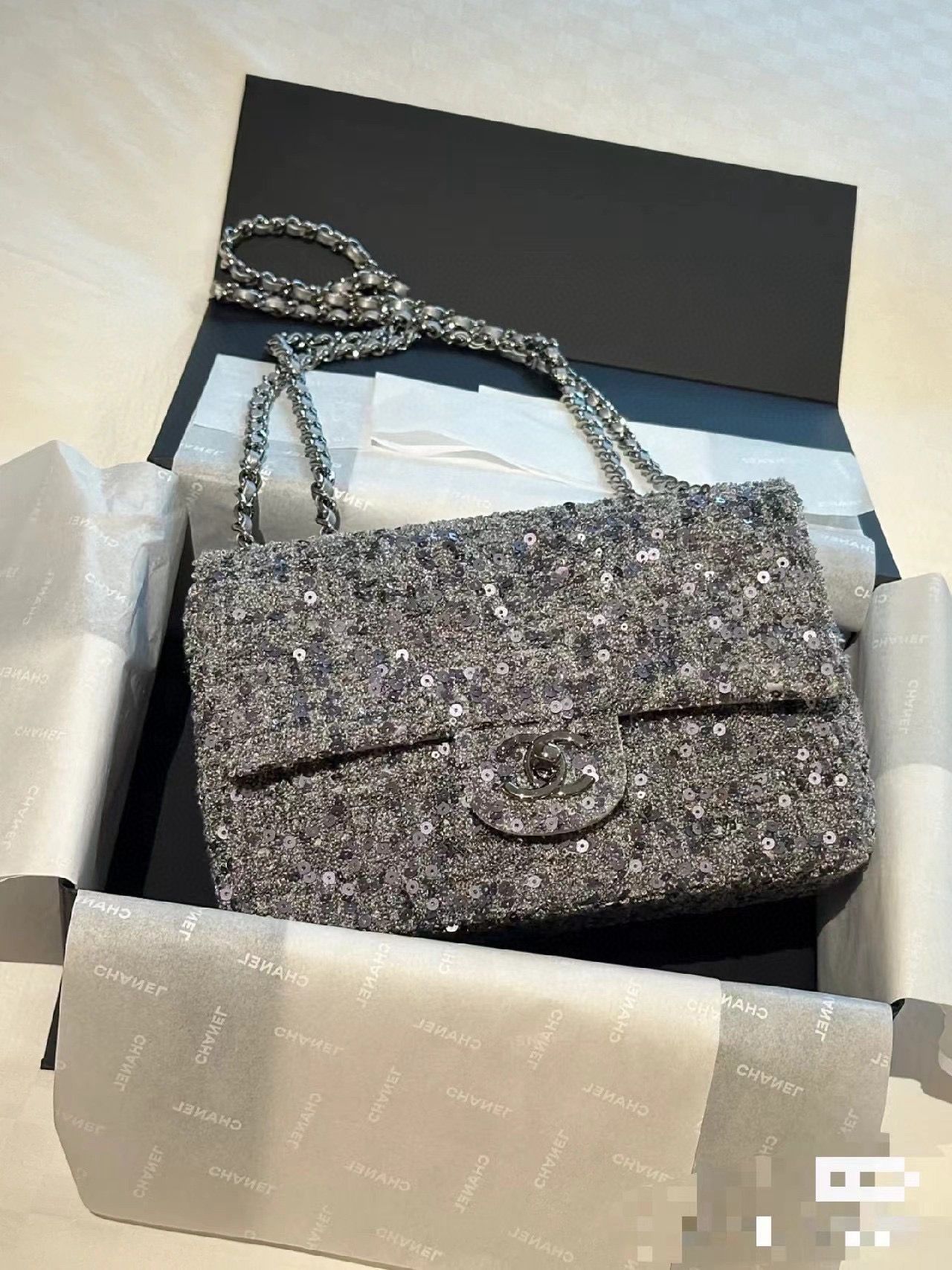 Chanel 24A SMALL FLAP BAG AS3965 Gray Chanel 24A SMALL FLAP BAG AS3965 Gray