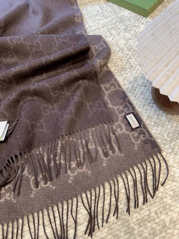 Gucci Scarf GUC00358 Gucci Scarf GUC00358