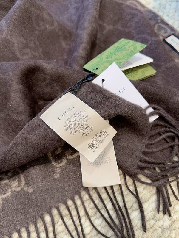 Gucci Scarf GUC00358 Gucci Scarf GUC00358