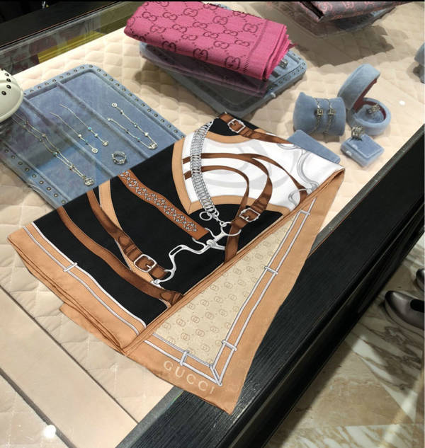 Gucci Scarf GUC00374 Gucci Scarf GUC00374