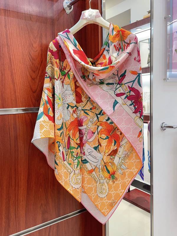 Gucci Scarf GUC00380 Gucci Scarf GUC00380