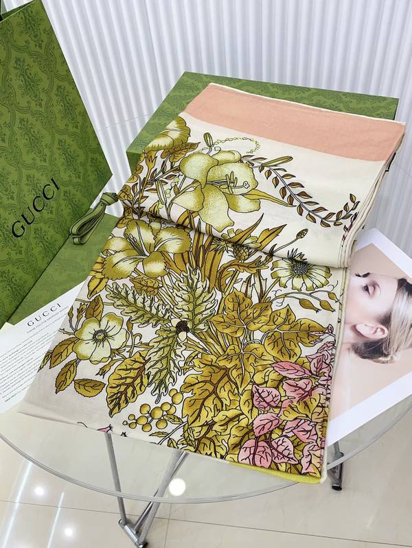 Gucci Scarf GUC00382 Gucci Scarf GUC00382