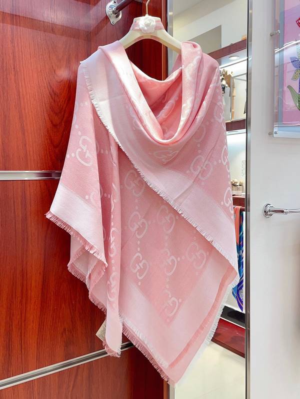 Gucci Scarf GUC00395 Gucci Scarf GUC00395