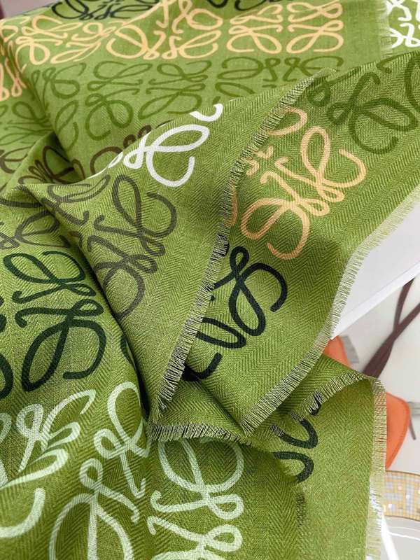 Loewe Scarf LOC00065 Loewe Scarf LOC00065