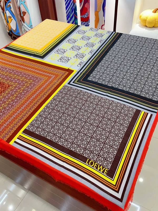 Loewe Scarf LOC00068 Loewe Scarf LOC00068