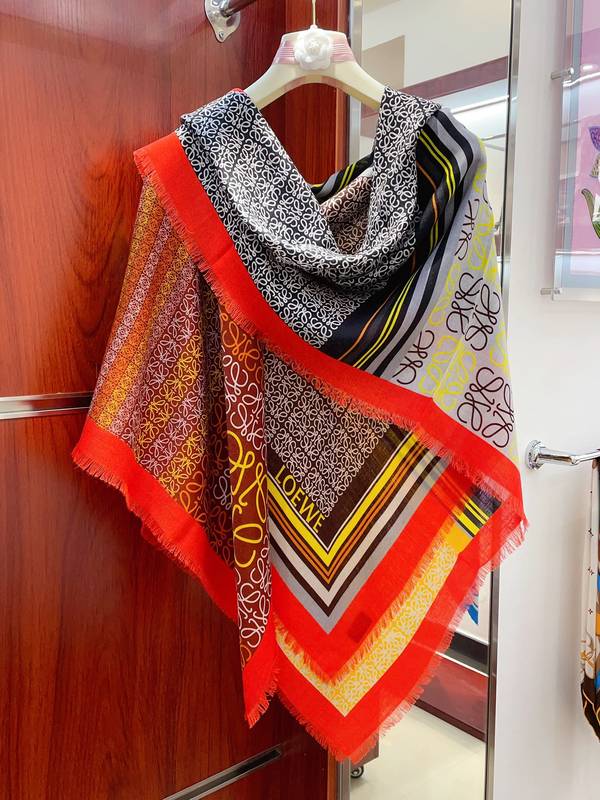 Loewe Scarf LOC00068 Loewe Scarf LOC00068