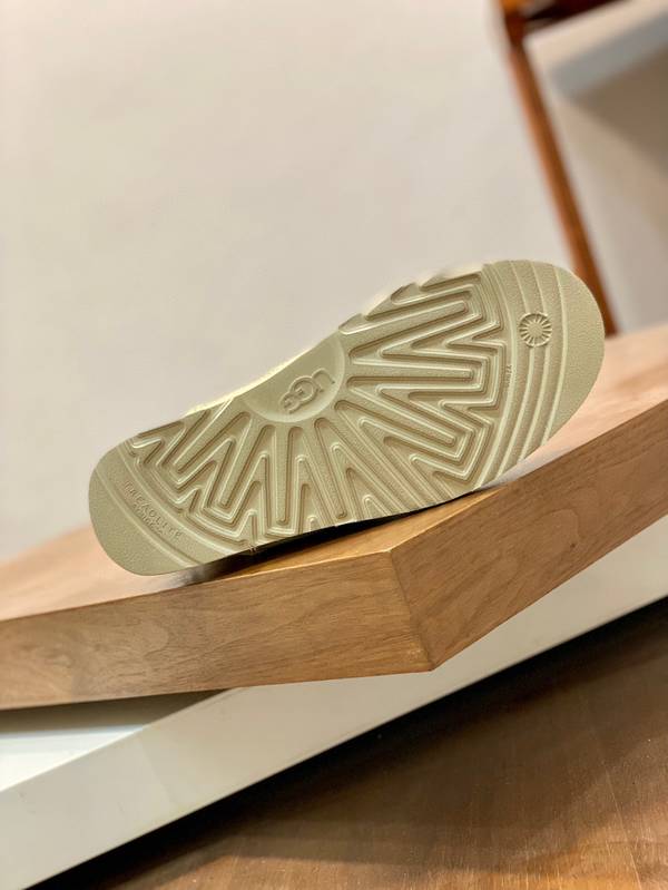 UGG Couple Shoes UGS00184 UGG Couple Shoes UGS00184