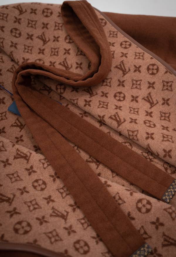 Louis Vuitton Top Quality Overcoat LVY00041 Louis Vuitton Top Quality Overcoat LVY00041