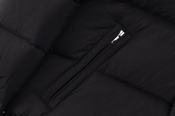 Moncler Top Quality Down Jacket MOY00402 Moncler Top Quality Down Jacket MOY00402