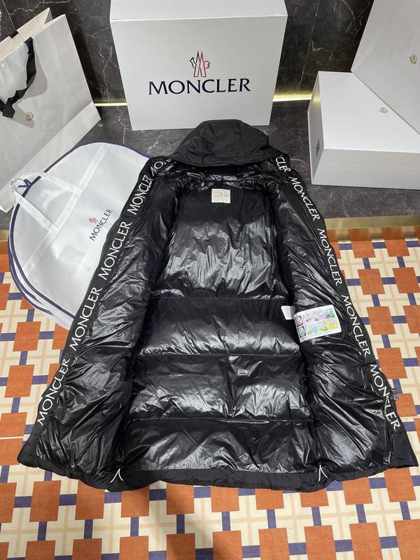 Moncler Top Quality Down Jacket MOY00410 Moncler Top Quality Down Jacket MOY00410