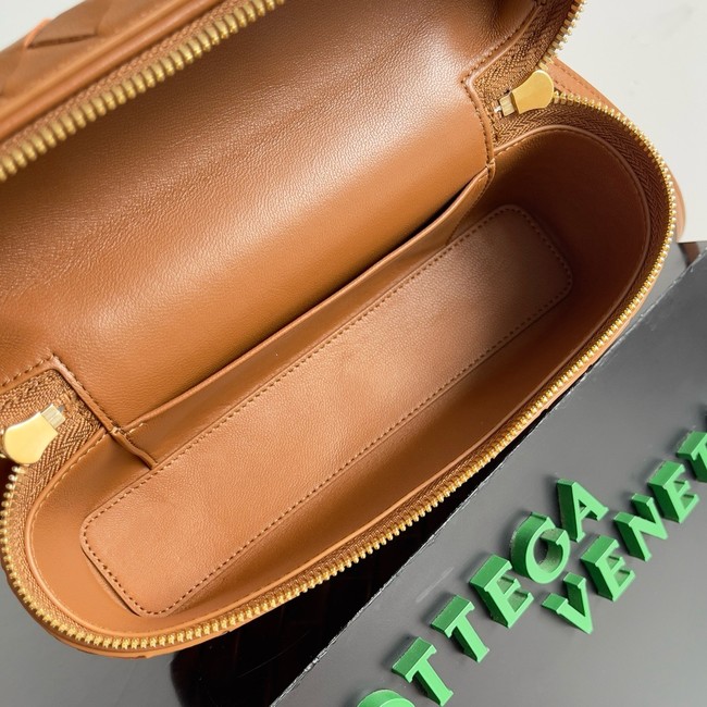 Bottega Veneta Vanity Case On Strap 789109 brown