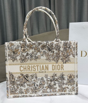 Medium Dior Book Tote Latte Embroidery with Gold-Tone Millefiori Unicorn Motif M1296ZEDP Medium Dior Book Tote Latte Embroidery with Gold-Tone Millefiori Unicorn Motif M1296ZEDP