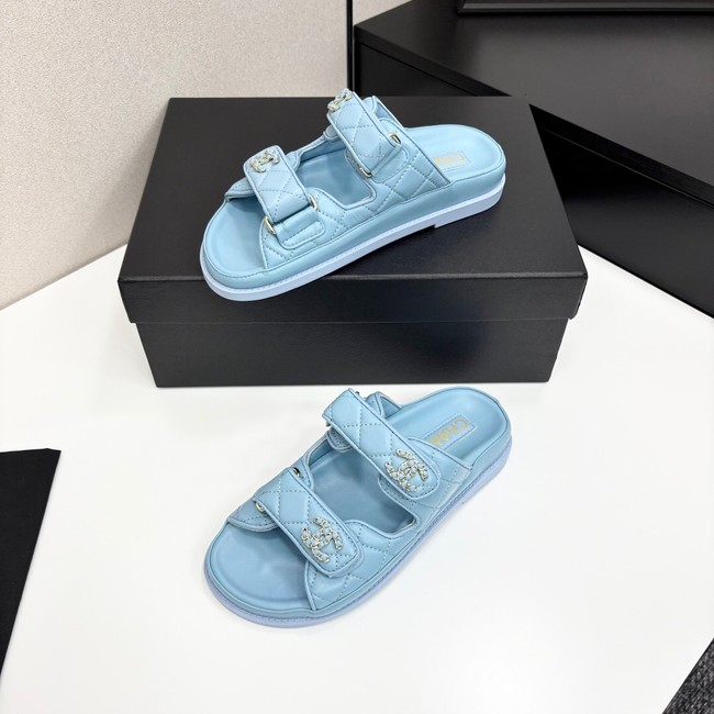 Chanel WOMENS SANDAL 55869-1