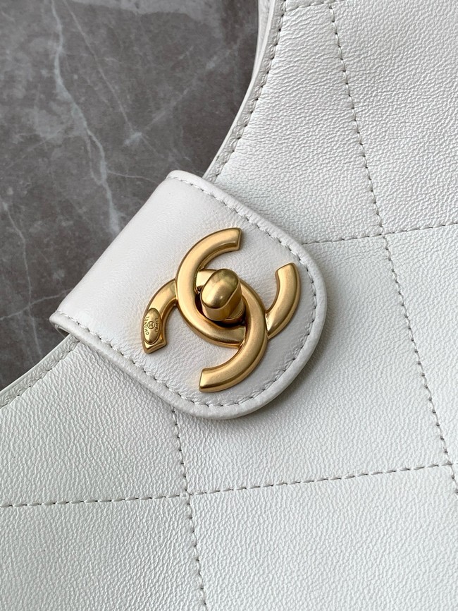 Chanel HOBO HANDBAG AS5403 white