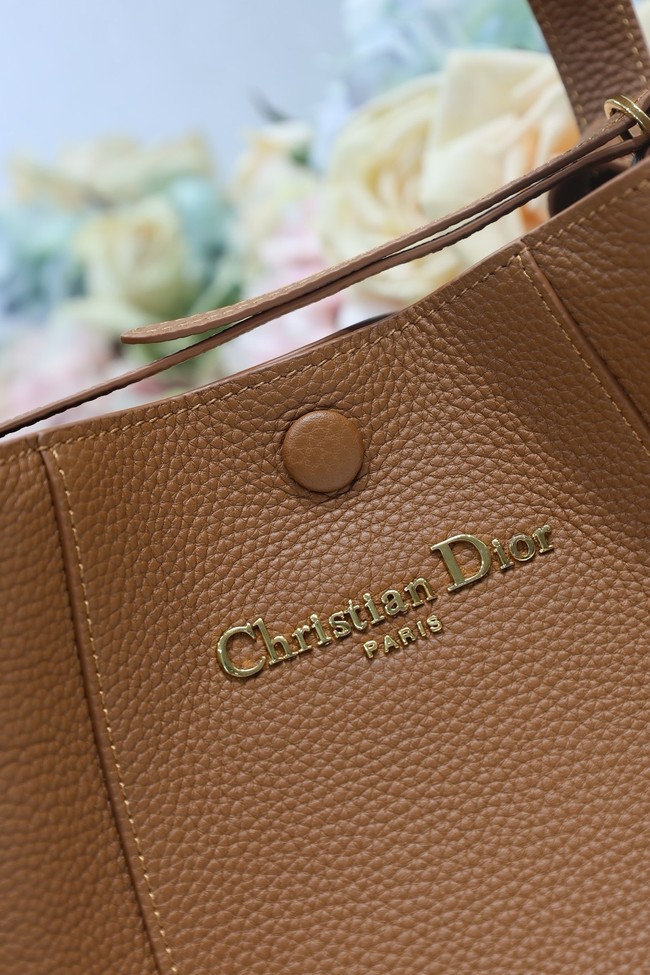 Dior Medium Signature Bucket Bag Grained Calfskin M2841USKU brown