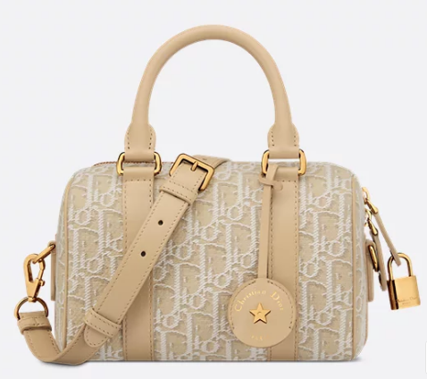 Dior Groove 16 Bag Natural Dior Oblique Jacquard M1364UTZ Dior Groove 16 Bag Natural Dior Oblique Jacquard M1364UTZ