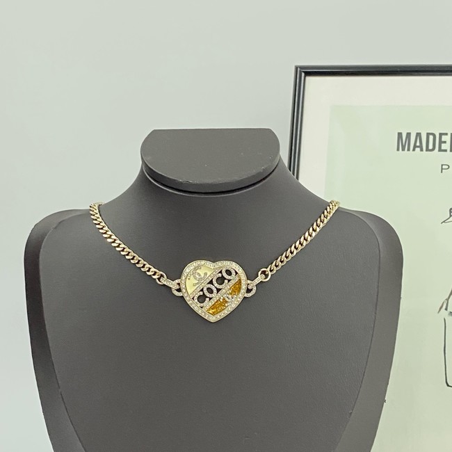 Chanel necklace CE16591