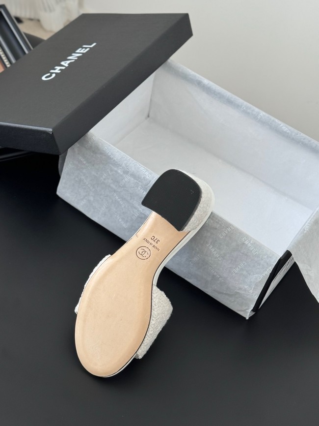 Chanel Slippers 44858-9