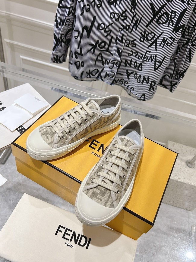 Fendi Sports shoes 44855-4