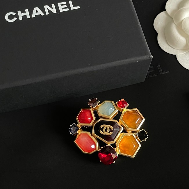 Chanel brooch CE16706