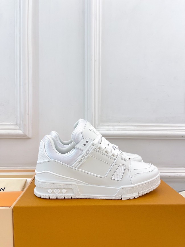 Louis Vuitton Sports shoes 44878-5