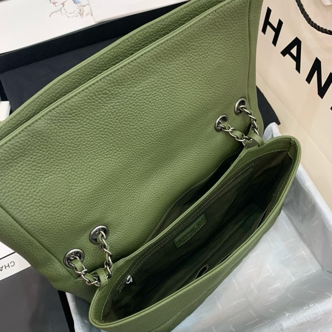 Chanel Grained Calfskin Shoulder Bag AS8095 green