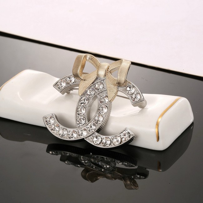 Chanel brooch CE16752