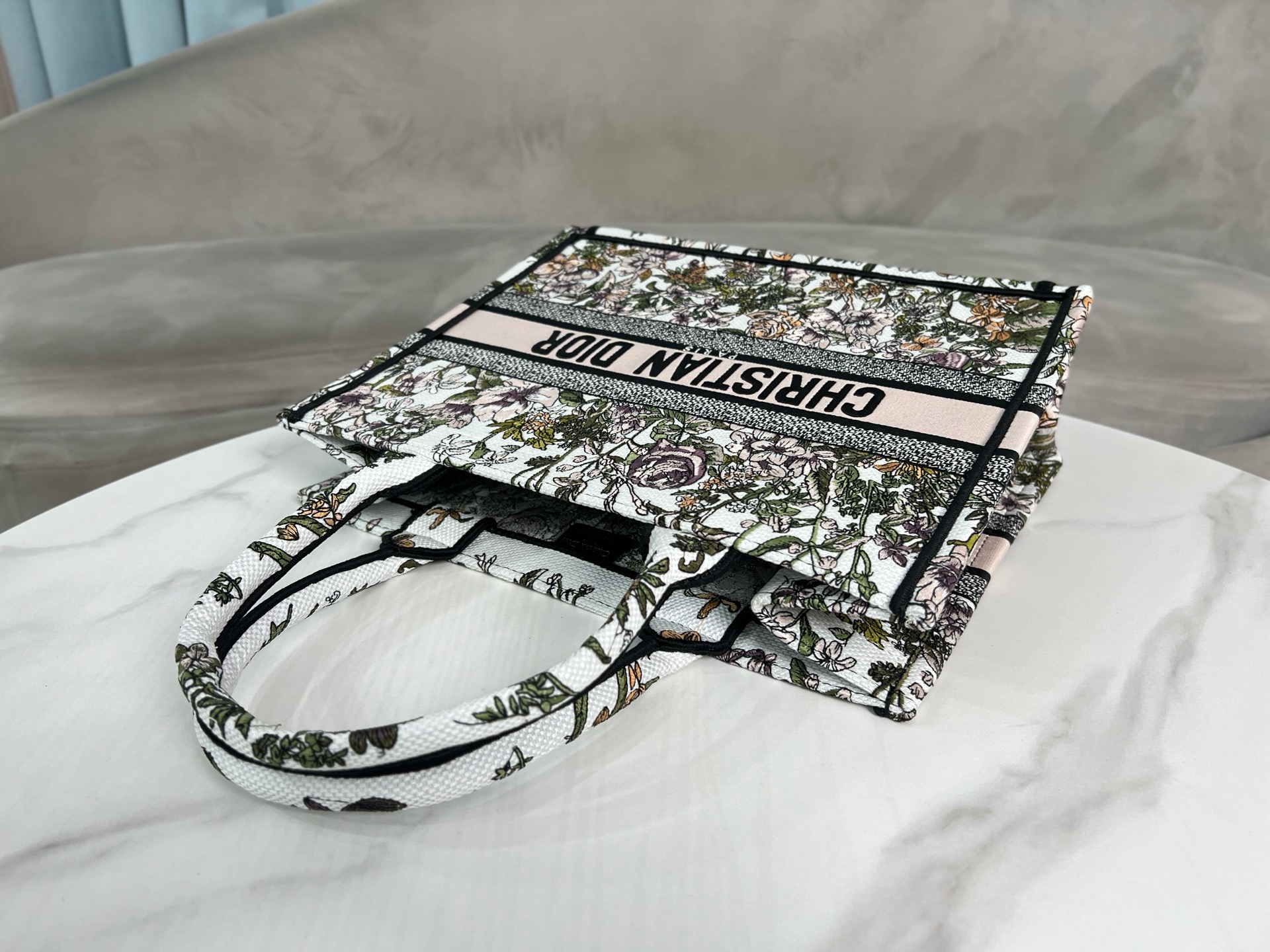 Medium Dior Book Tote Pink Multicolor D-Floral Embroidery M1296ZECZ