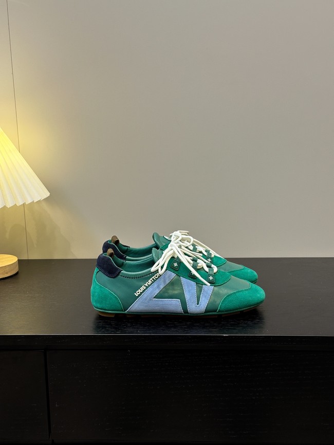 Louis Vuitton Sports shoes 44889-3