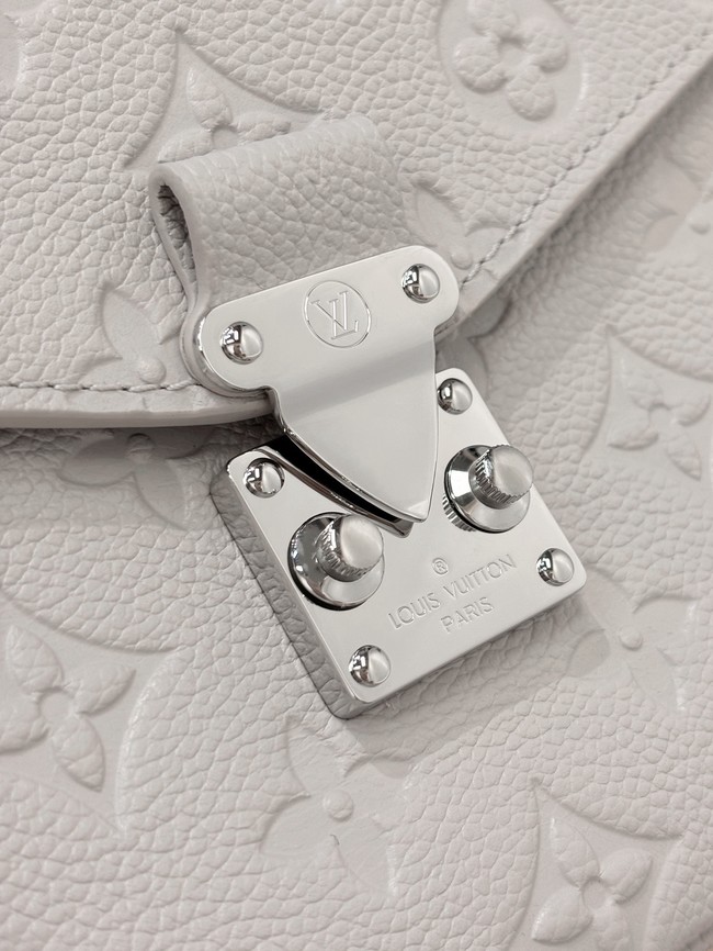 Louis Vuitton Pochette Metis M13481 Brume Gray