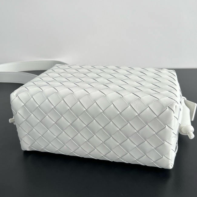 Bottega Veneta Concert Pouch 794258 white