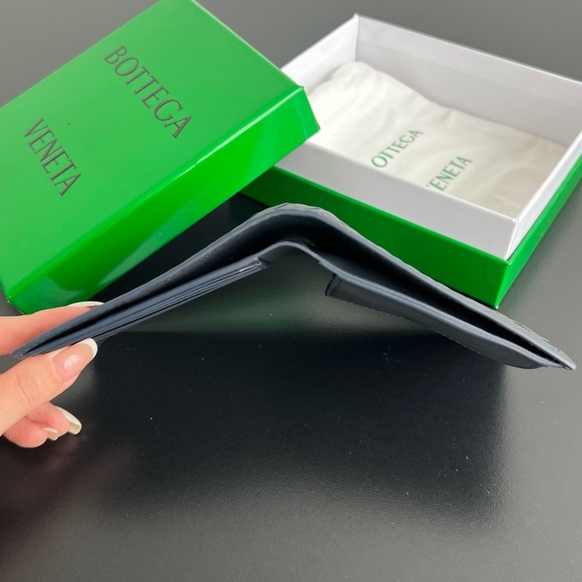 Bottega Veneta Intrecciato Bi-Fold Wallet With Coin Purse 749412 gray