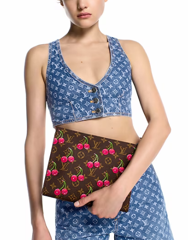 Louis Vuitton NEW LV x TM Toiletry Pouch M14372 Louis Vuitton NEW LV x TM Toiletry Pouch M14372