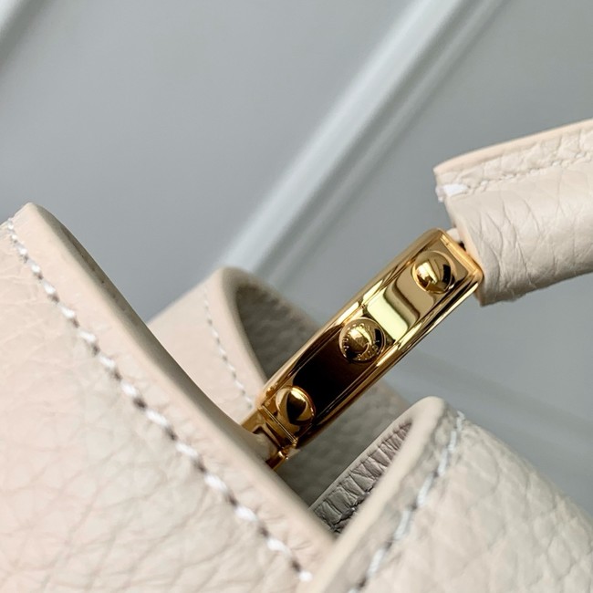 Louis Vuitton Capucines BB M12936 Cream