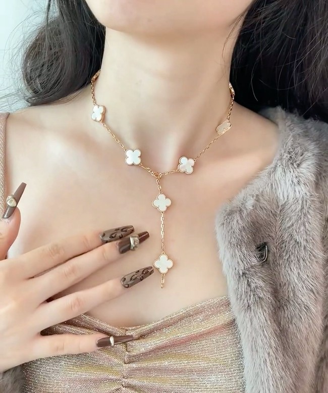 Van Cleef & Arpels necklace CE16997