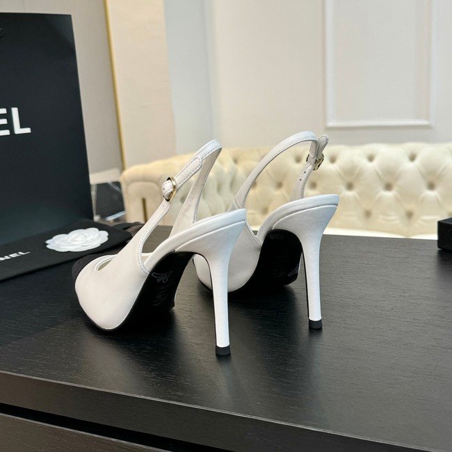 Chanel SLINGBACKS 44979-2