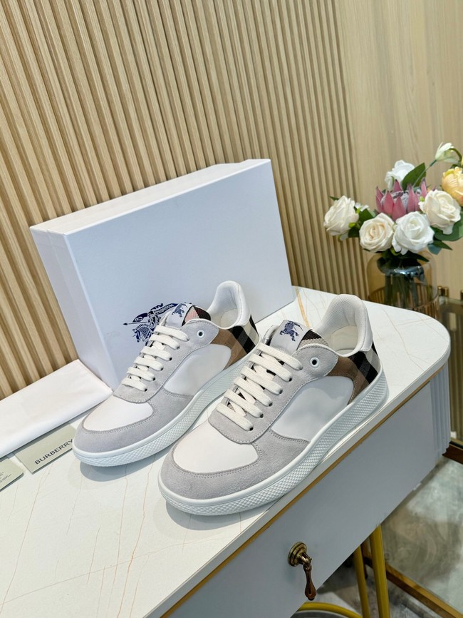 BurBerry Mens Flat shoes 44994-3