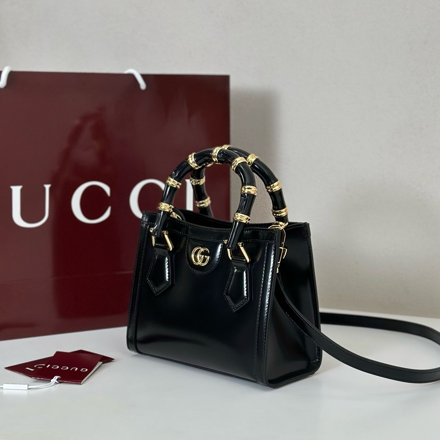 Gucci Diana small tote bag 832936 black