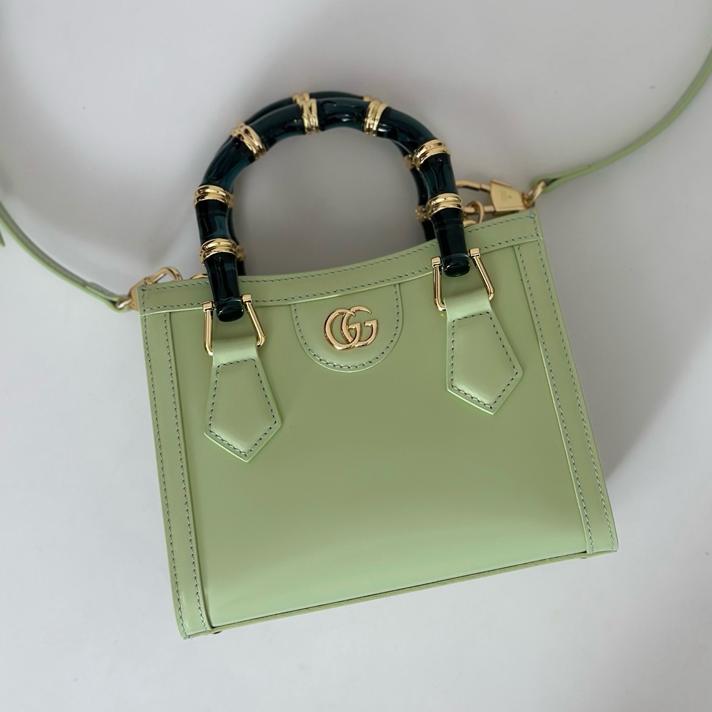 Gucci Diana small tote bag 832936 green