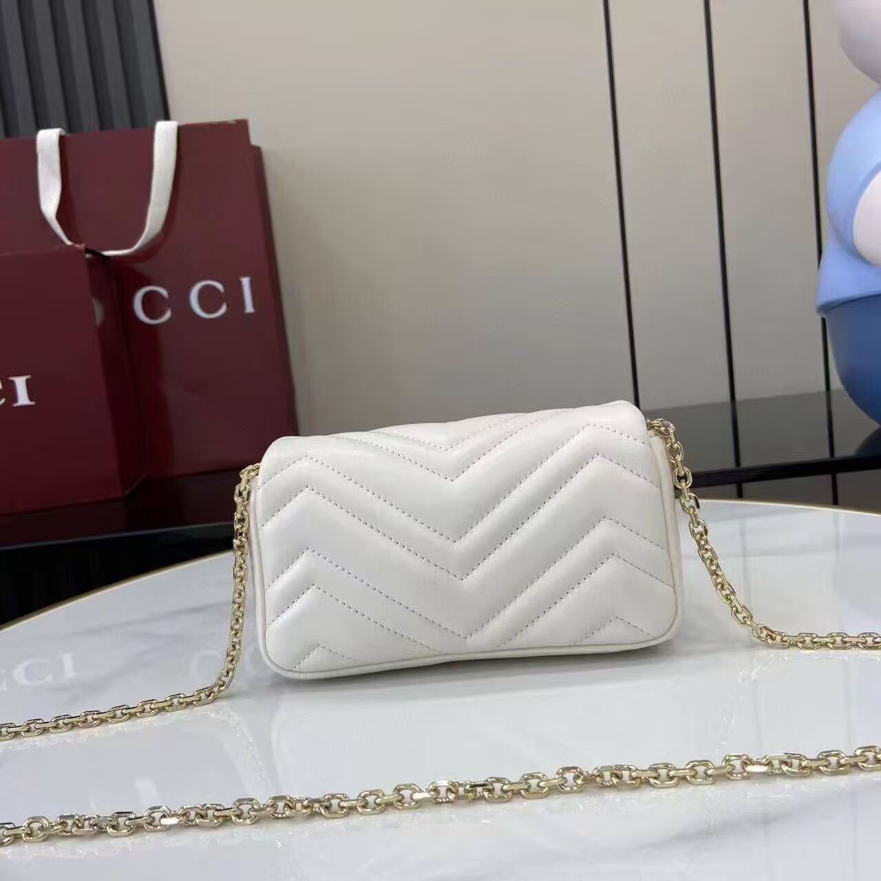 GUCCI GG MARMONT MINI SHOULDER BAG 841290 White&Light Gold-Tone