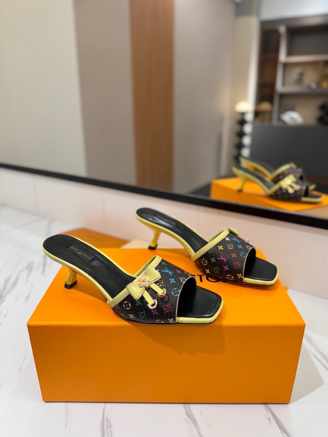 Louis Vuitton Slippers 45001-9