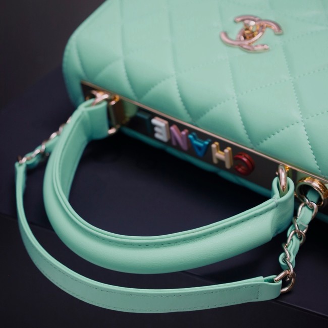 CHANEL small Flap Bag With Top Handle 92236-15