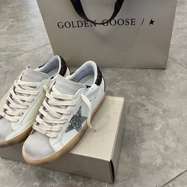 GOLDEN GOOSE DELUXE BRAND Flat shoes 45016-16