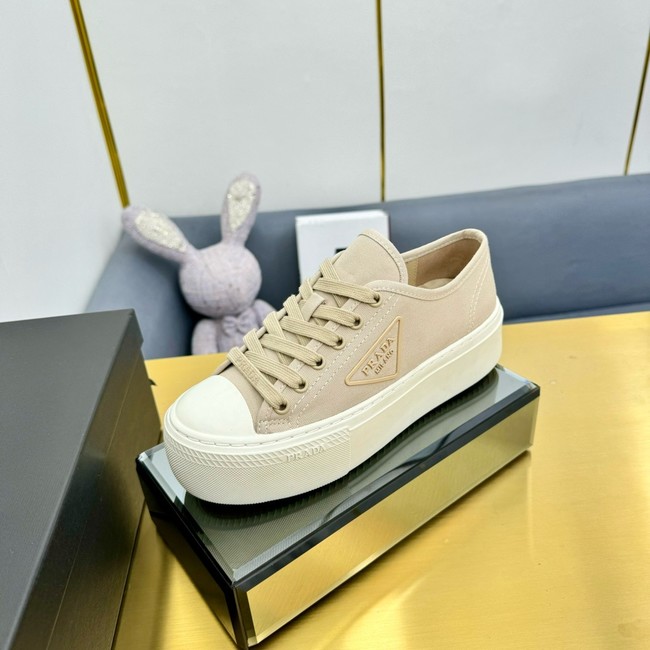 Chanel Downtown Bold leather sneakers 45033-1