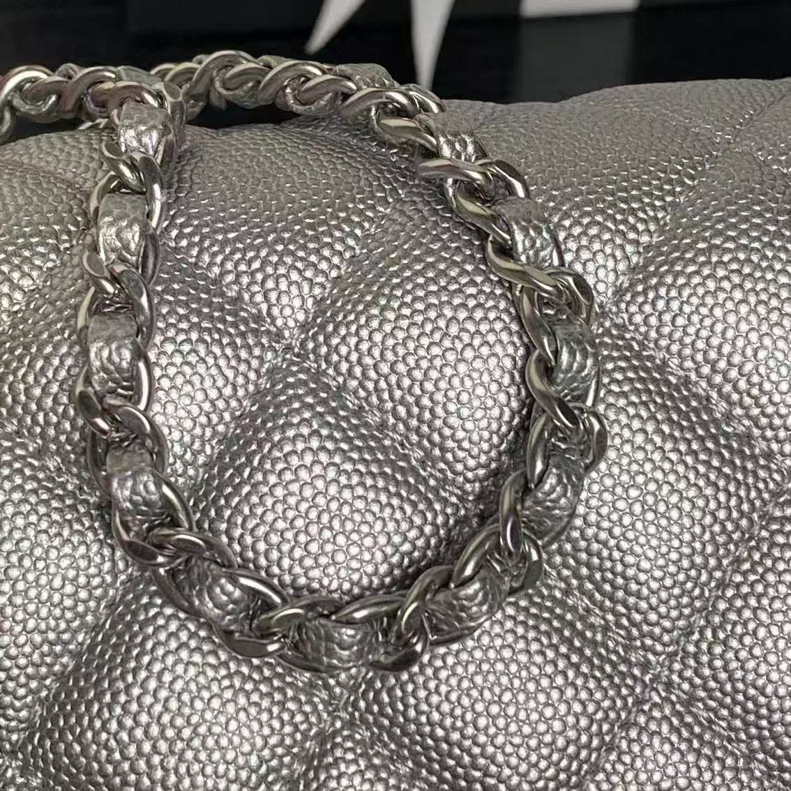 Chanel Mini Flap Bag Original Caviar Leather AS5759 Silver Chanel Mini Flap Bag Original Caviar Leather AS5759 Silver