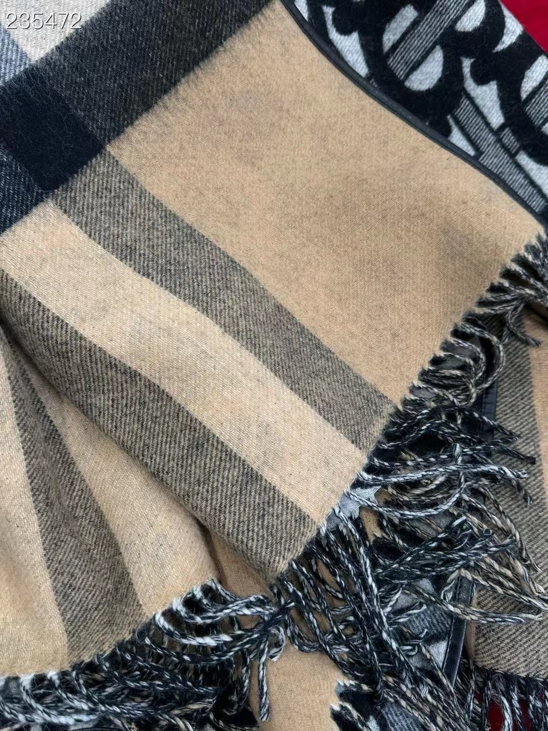 Burberry Cape Double-sided cashmere B35911