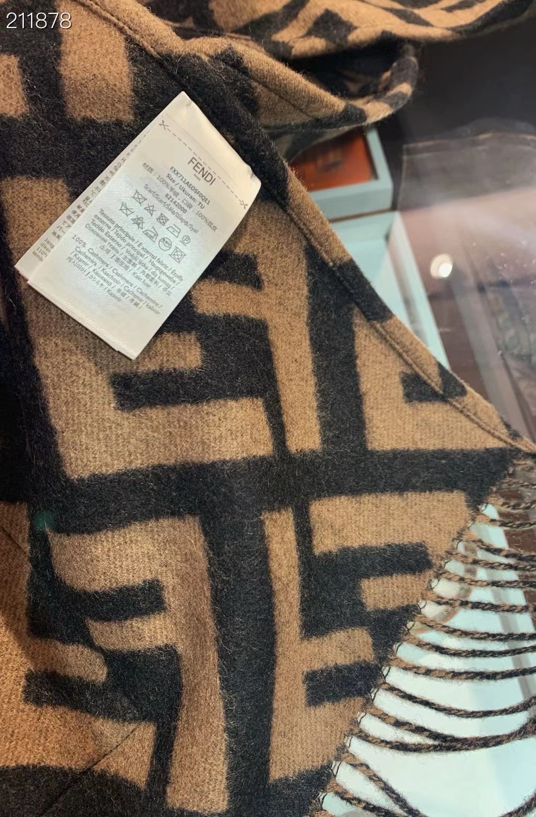 Fendi Cape Double-sided cashmere FDC35916