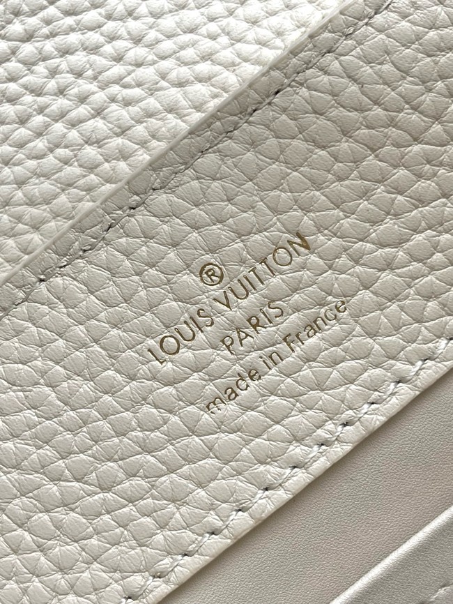 Louis Vuitton Capucines BB M14390 Vanilla