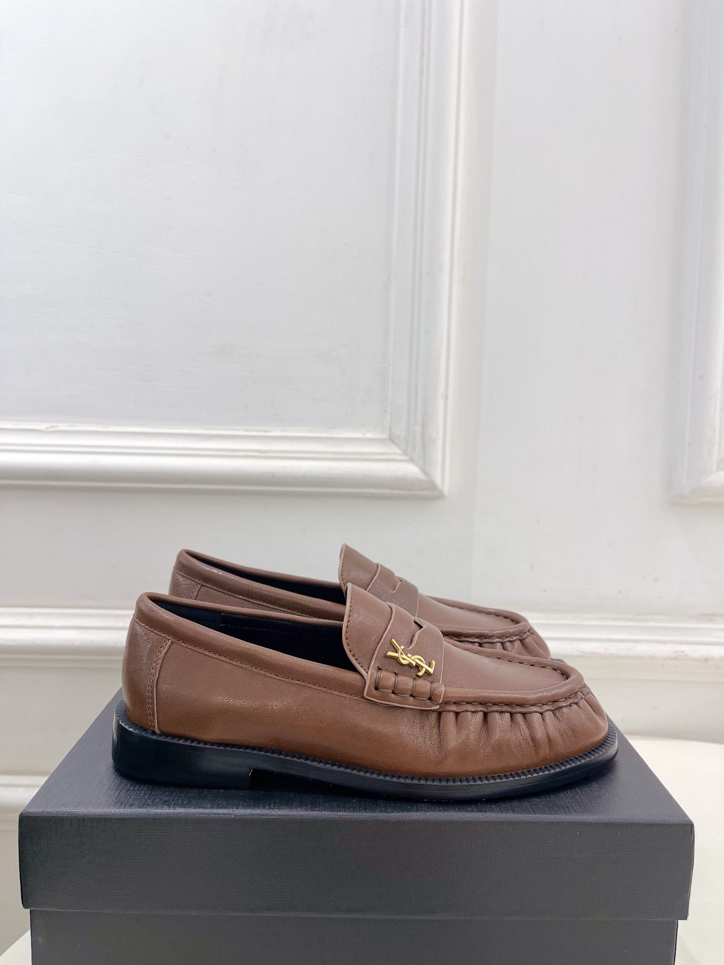 Yves saint Laurent Loafers Shoes YSL30940 Yves saint Laurent Loafers Shoes YSL30940