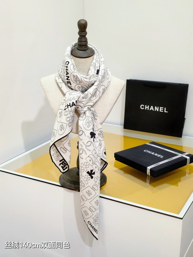 Chanel Shawl Cashmere and Silk Jacquard KY106